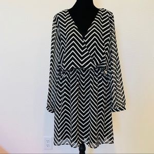 Exspress women’s dress size M